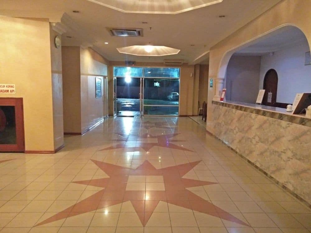 Golden Palms Hotel - photo 13