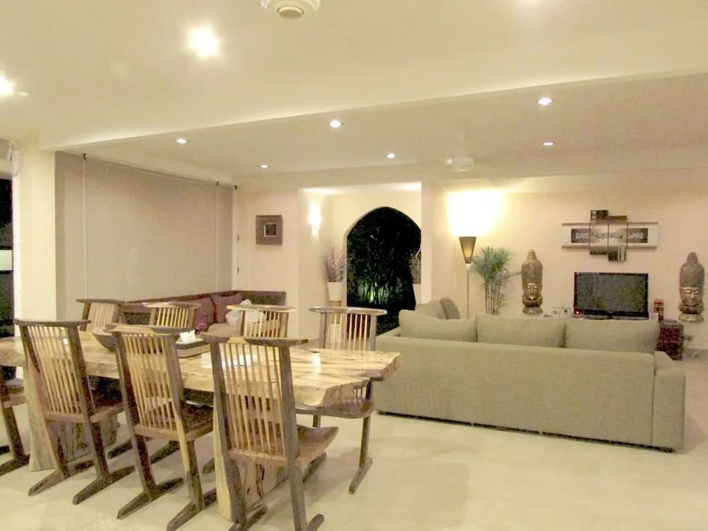 Aisha Family Villa - photo 21