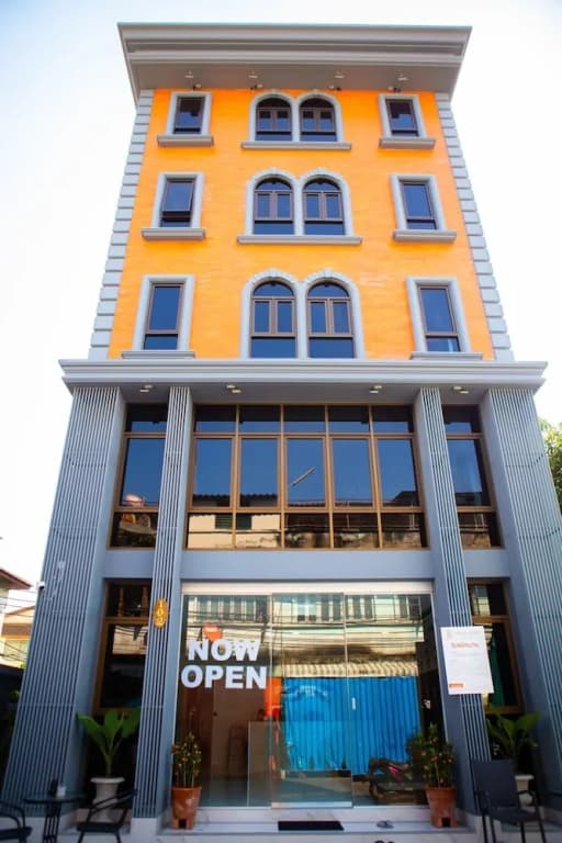 Rich8 Hostel - photo 1