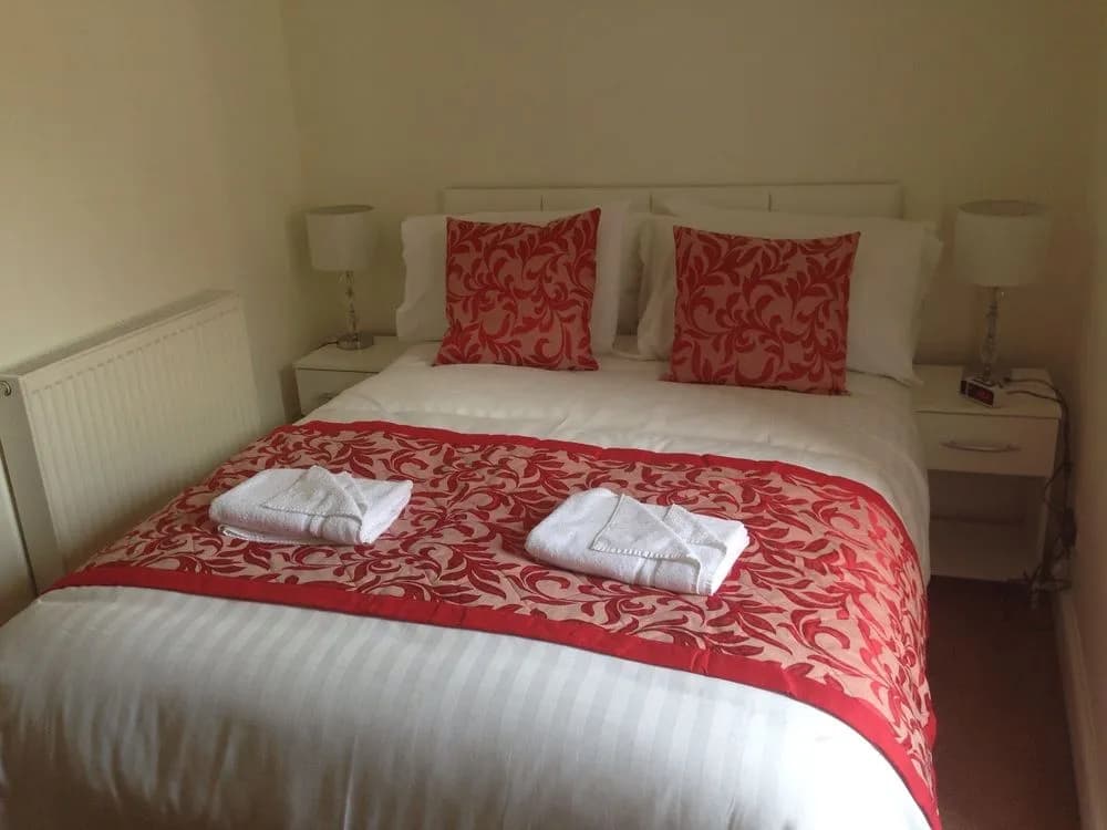 Ailsa Guest House - photo 3