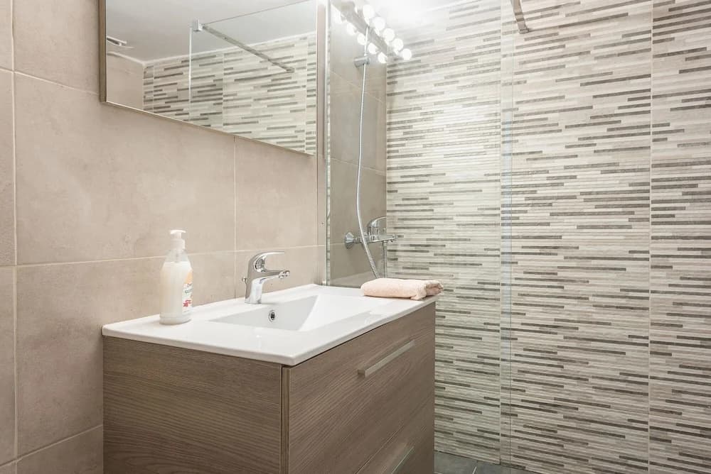 Athens Crystal Suites Apartments - photo 8