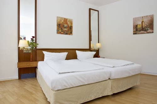 RS Apartments am Kurfrstendamm - Kurfrstendamm 95 - photo 2