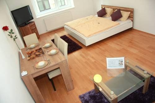 Livingston Apartment Premium - photo 5