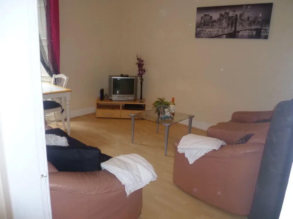 Tony Asga - Asga Apartment - photo 6