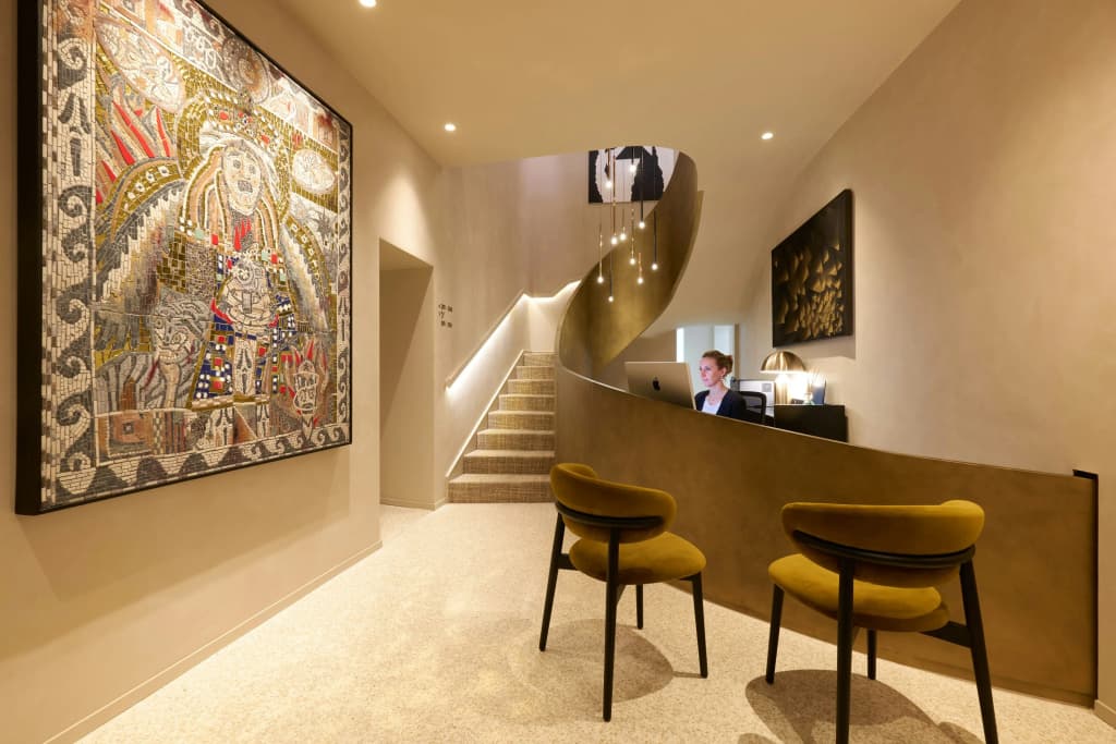Borghese Contemporary Hotel - photo 22