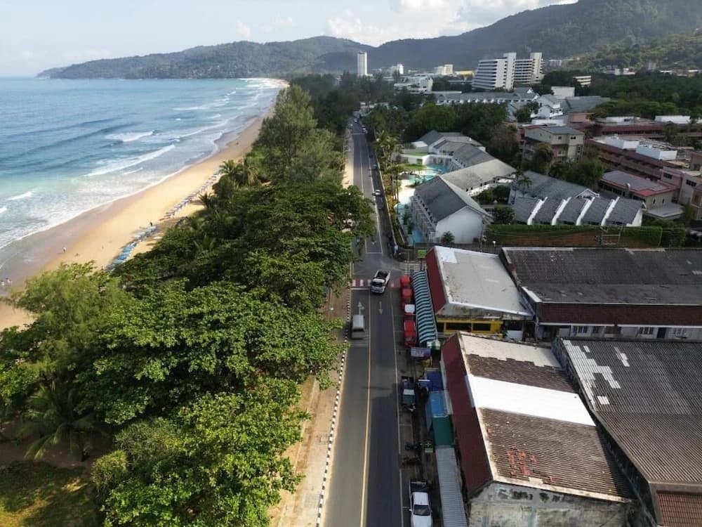 Bed & Beach Hostel Karon - photo 18