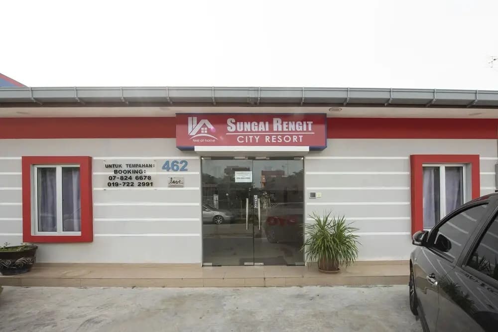 OYO 90336 Sungai Rengit City Resort 1 - photo 1
