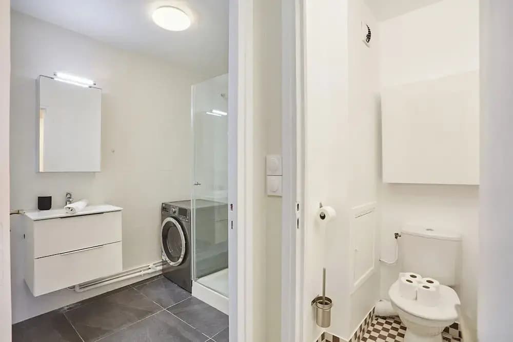 2 Bedroom Flat Centre de Paris - Eiffel Tower View - photo 8