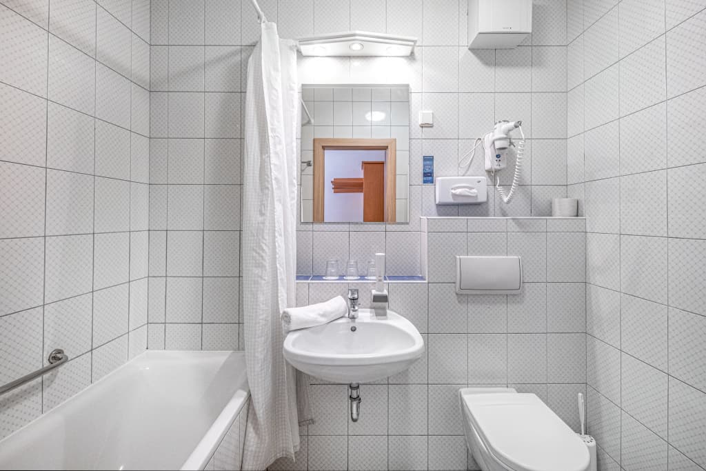 Corvin Hotel Budapest - Sissi wing - photo 33