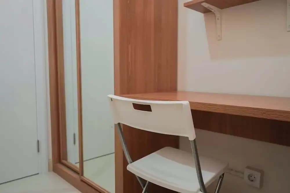 Modern with City View 2BR at Green Pramuka Apartment - photo 3