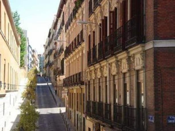 Hostal Noviciado - main photo