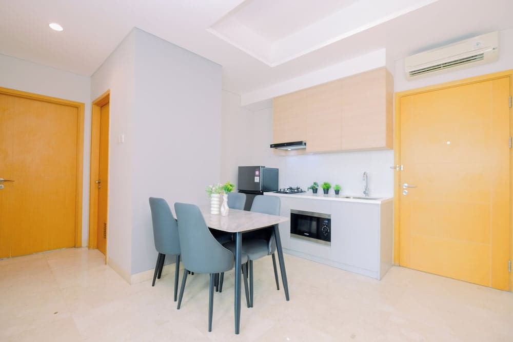Tranquil Designed 2Br At Capitol Suites Apartment - photo 22