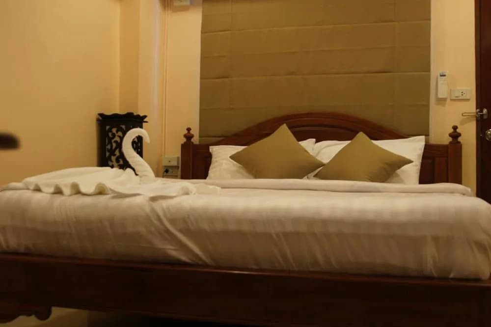 V Like At Pattaya Hotel - photo 2