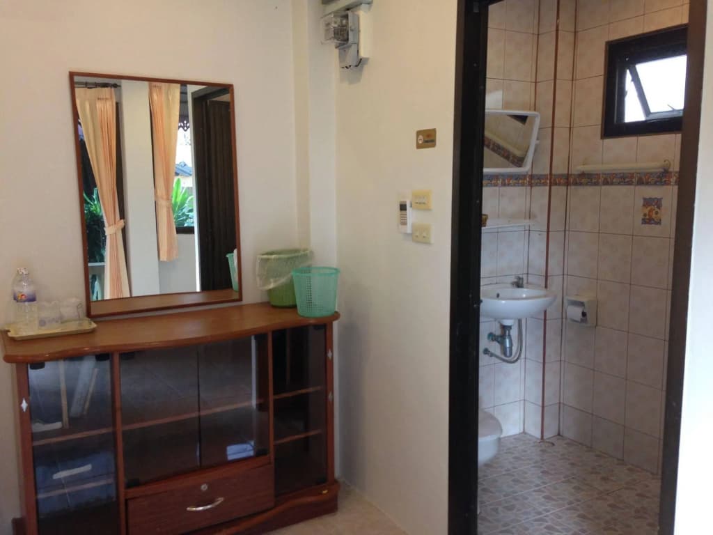 OYO 325 Naiyang Cottage (Vaccinated Staff) - photo 6