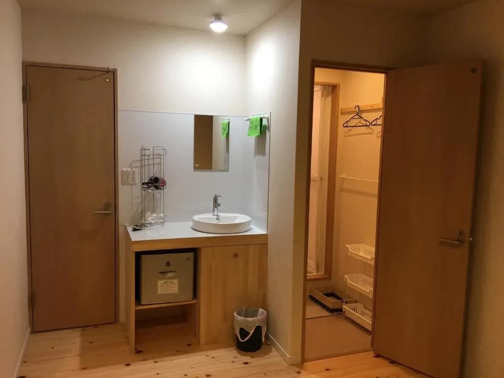 Osaka Guesthouse SAYURI TENGACHAYA Ekimae - photo 9
