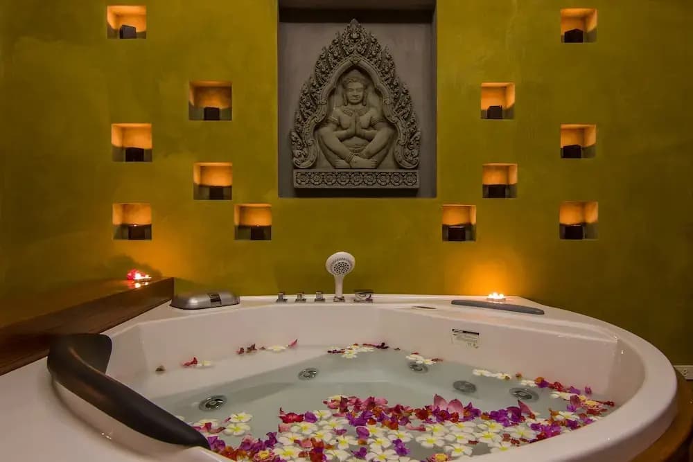 Angkor Palace Suite & Villa - photo 24