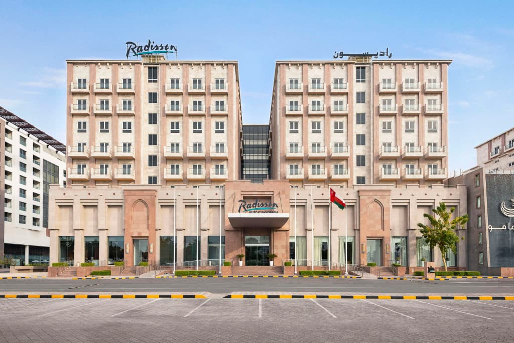 Radisson Hotel Muscat Panorama - photo 1