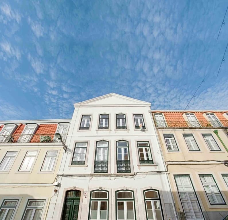 Elegant Graca Duplex Apartment Rentexperience - main photo