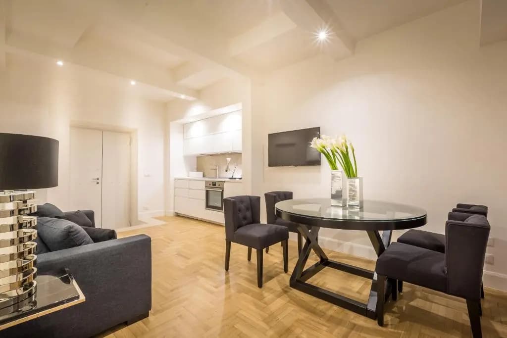 Old Town Apartment - photo 3