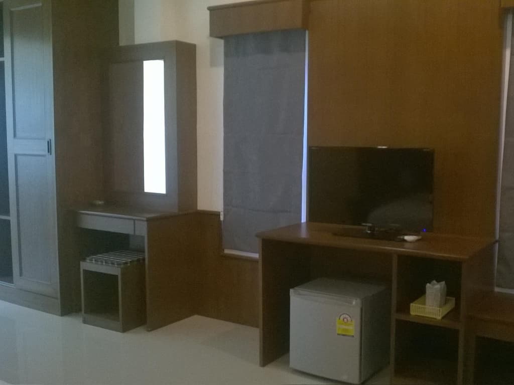 Tamarind Twin Resort - photo 3