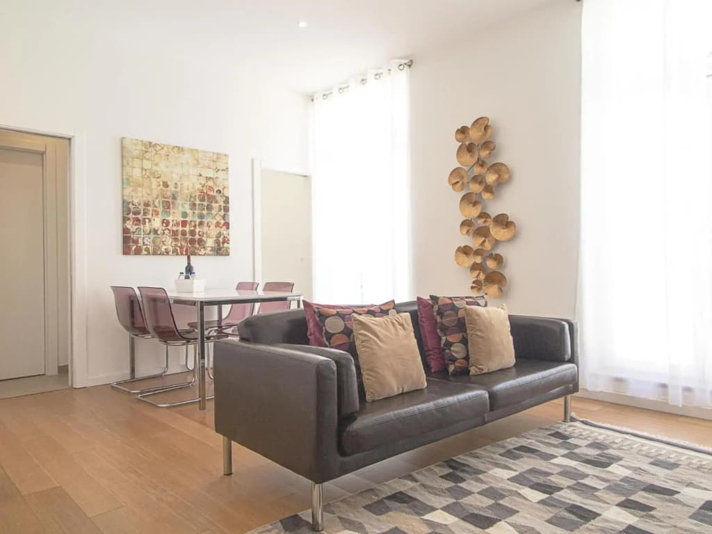 Baixa chiado 2 bedroom duplex apt with elevator - photo 12