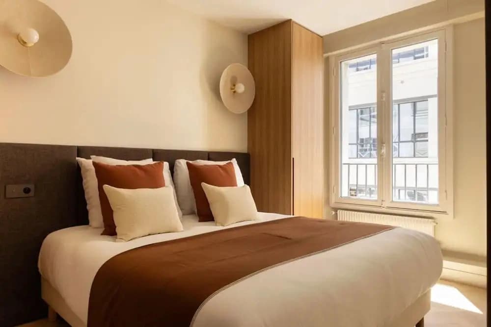 Modern Appartement a/c 2br/4p - Montmartre - photo 3