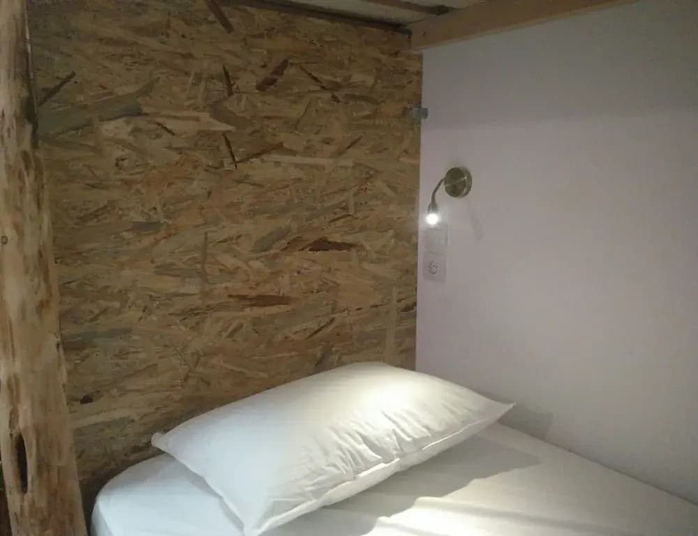 Tithora Athens Hostel - photo 2