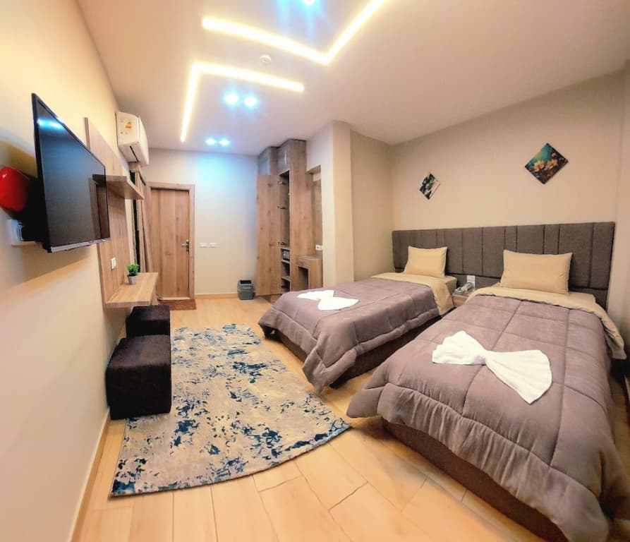 Holy Sheet Plus, Boutique Hotel - photo 2