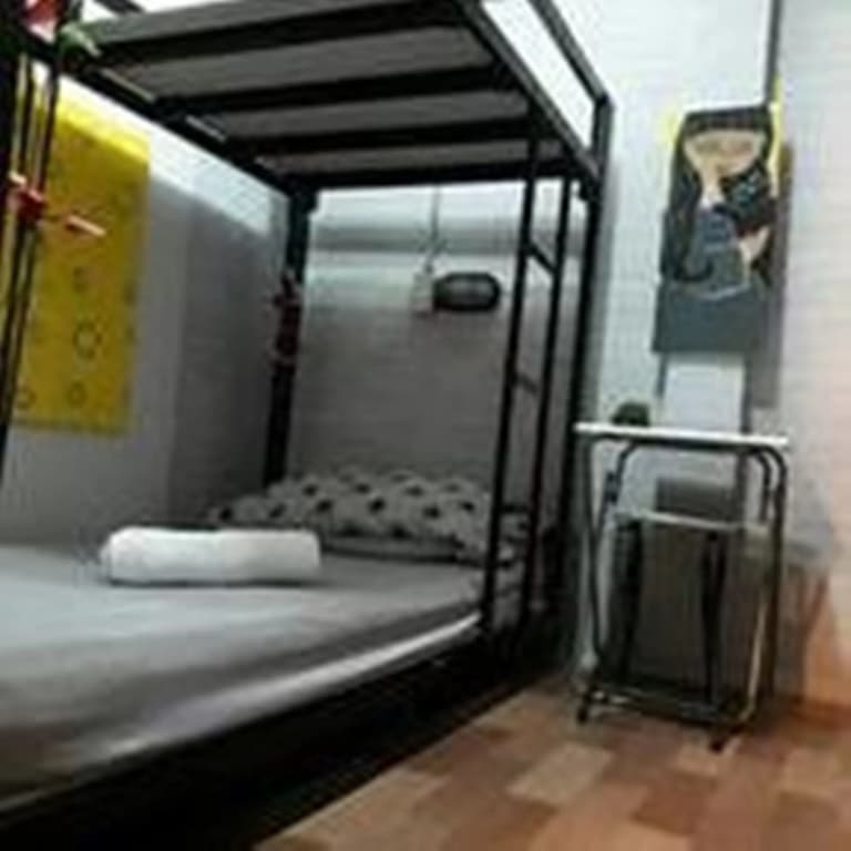 Bed Bangkok Hostel - photo 16