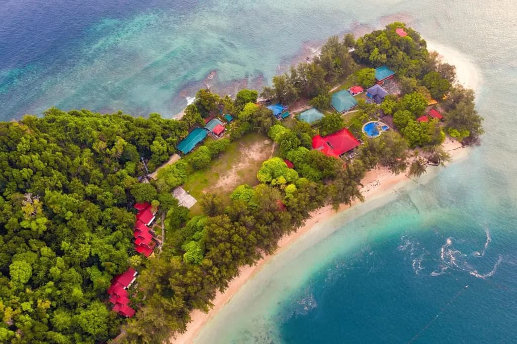Sutera Sanctuary Lodges at Manukan Island - photo 33