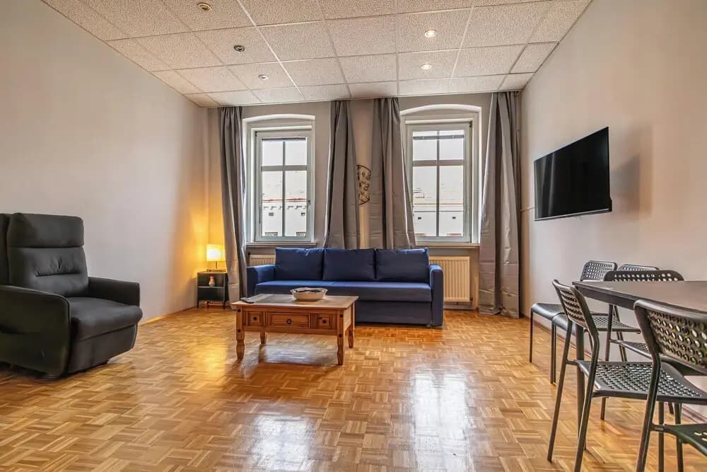 Vienna Spacious 2BR Apt Long Stay - photo 14