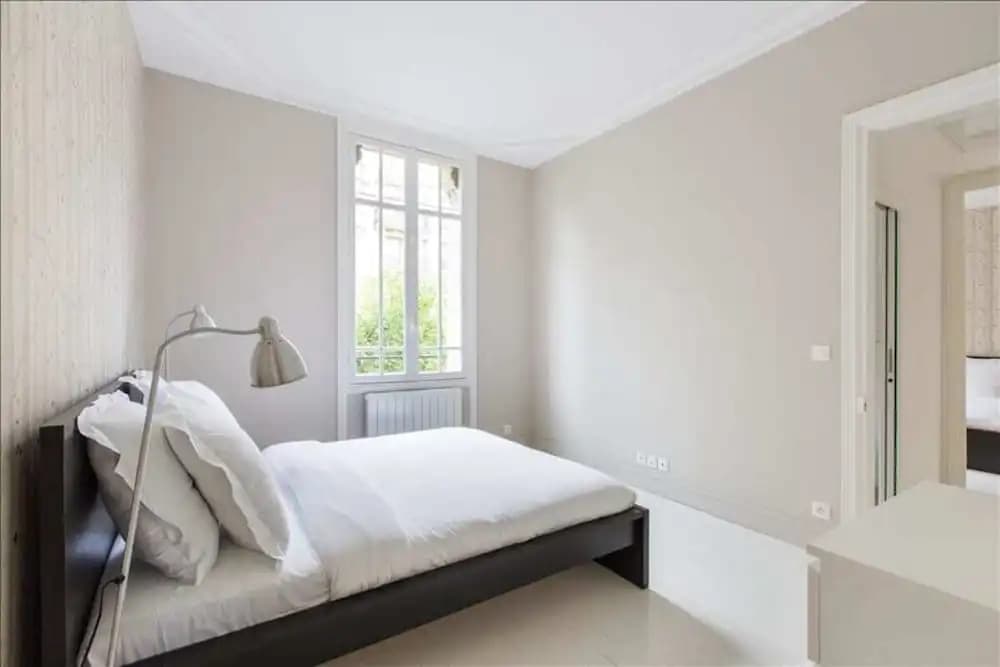 Gorgeous 3 Bedroom Apartment at Eiffel Tower - photo 6