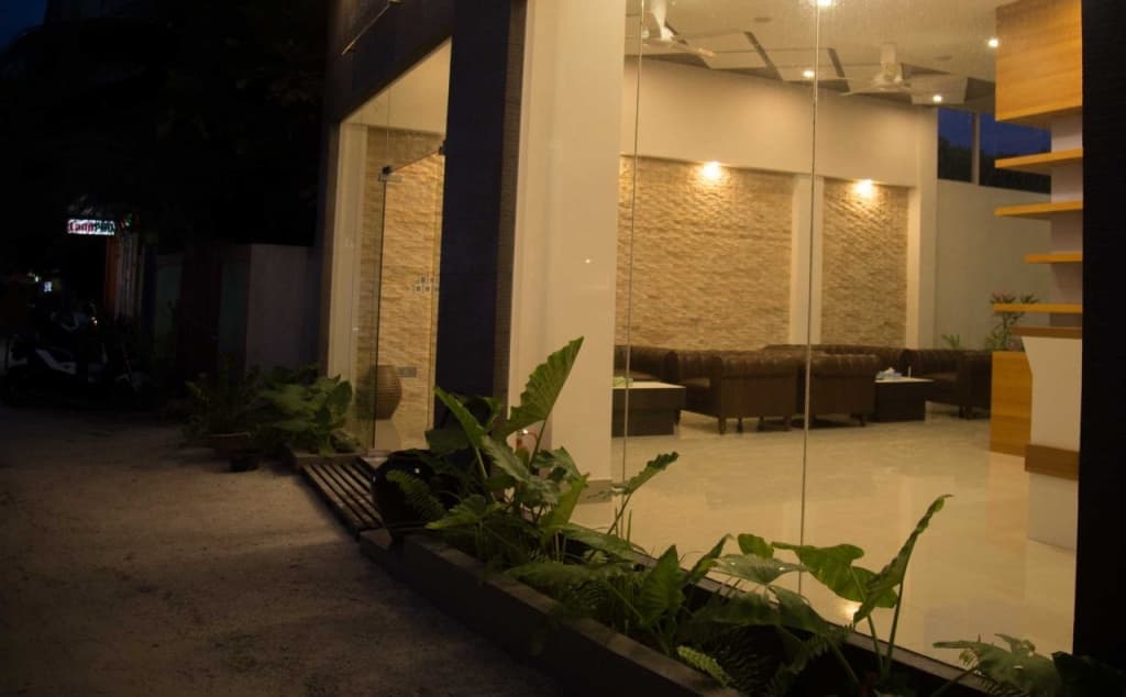 Kuredhi Beach Inn - photo 13