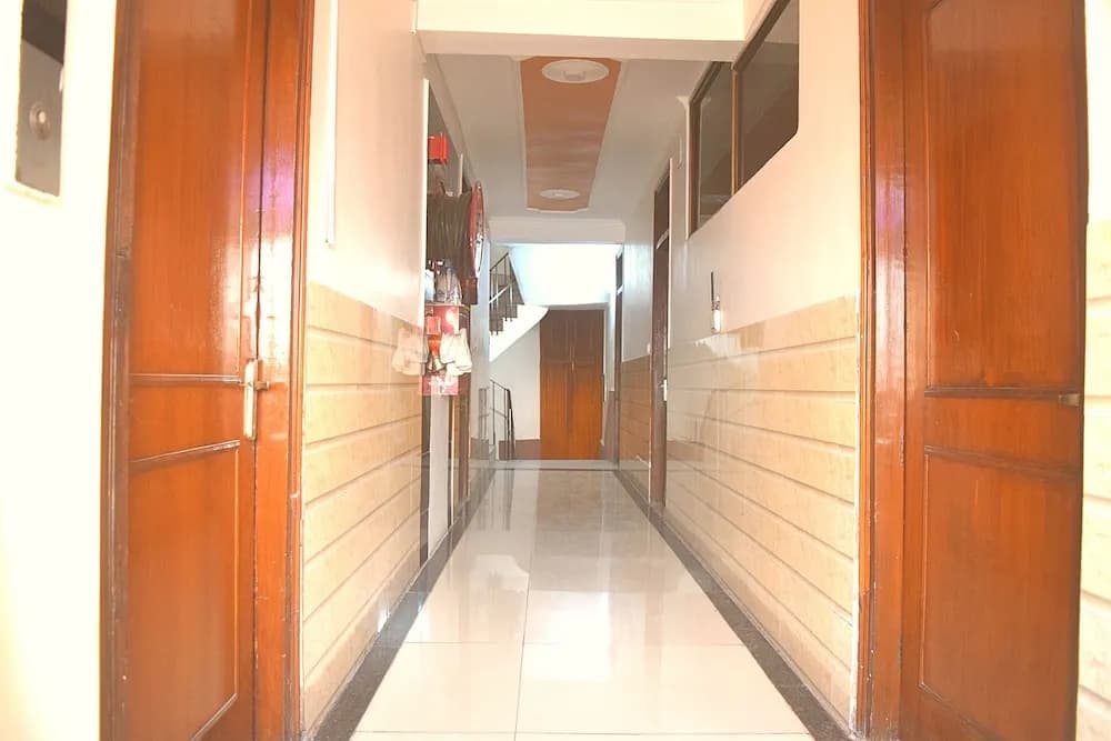 Hotel Shree Radhe Krishan - photo 13