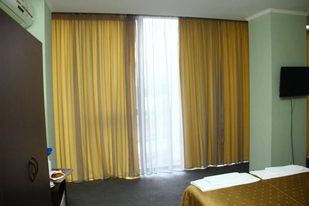 Hotel Georgia - photo 3