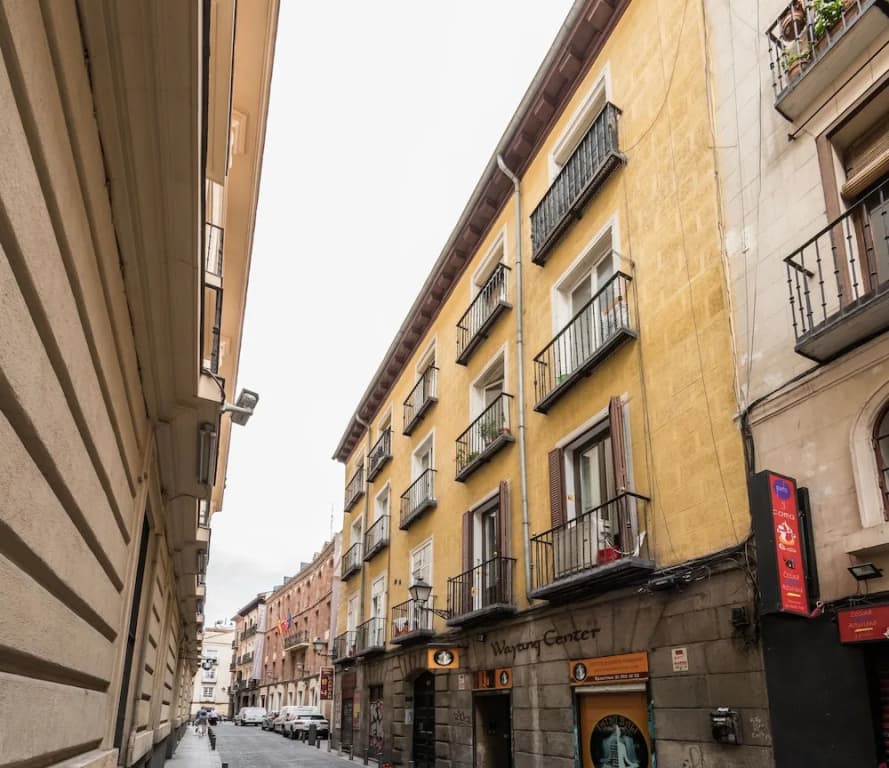 Apartamento Dúplex en Puerta del Sol - photo 1