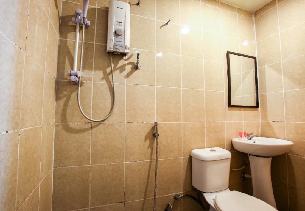 OYO 43927 Sassana Hotel (Sanitized Stay) - photo 35