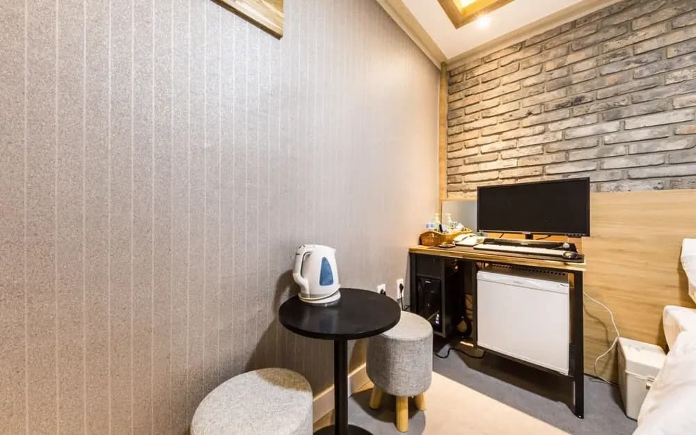 Yongsan Sharp Hotel - photo 6