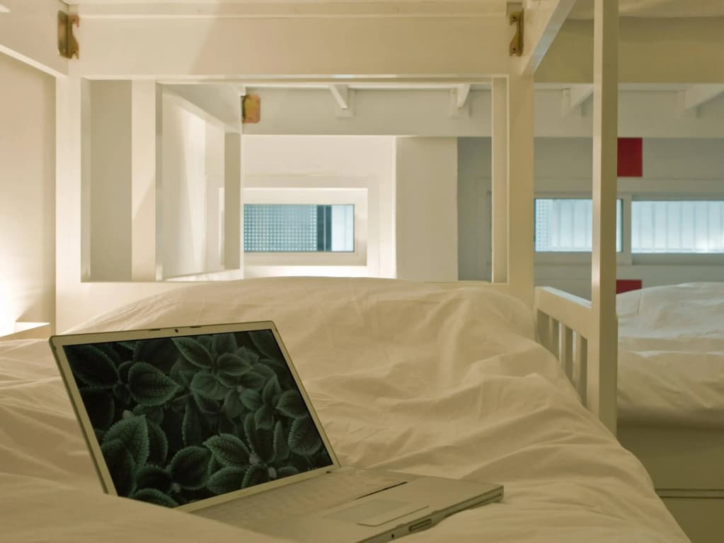 HQ hostel Silom - photo 1