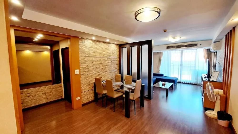 5C - 2 Bedroom Downtown Apartment With Shared Pool - photo 28