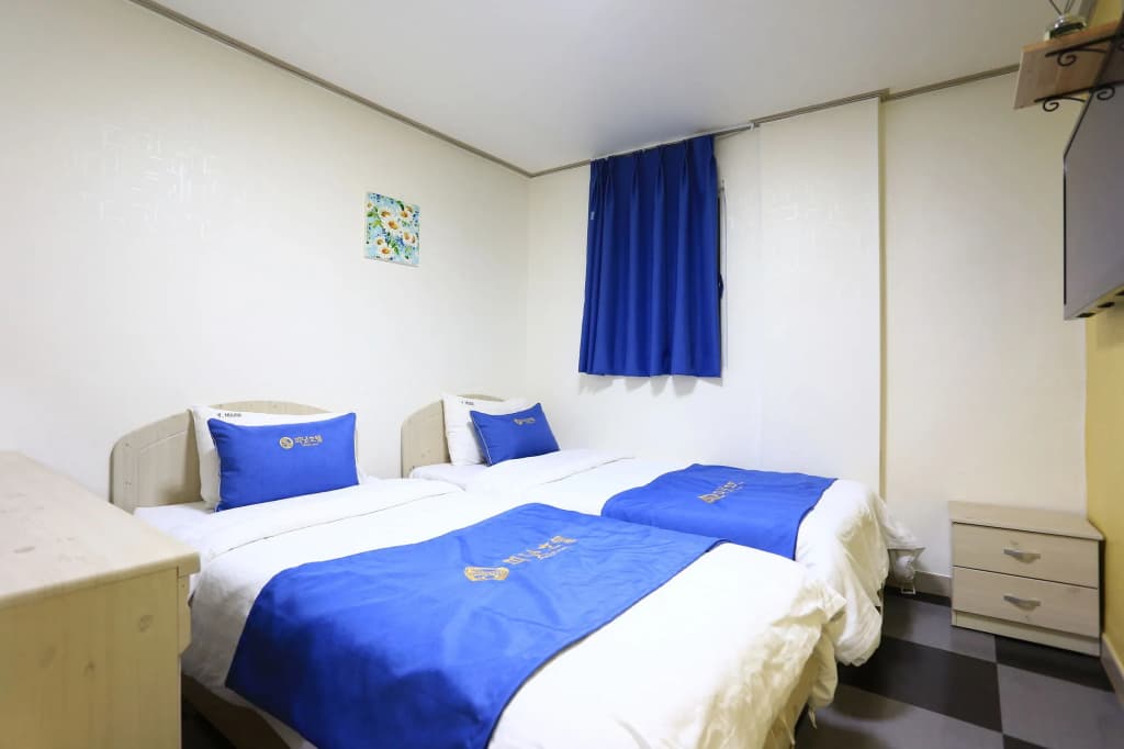 Peanut Hotel - photo 5