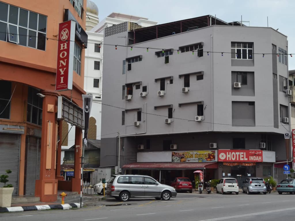 Hotel Indah - photo 1