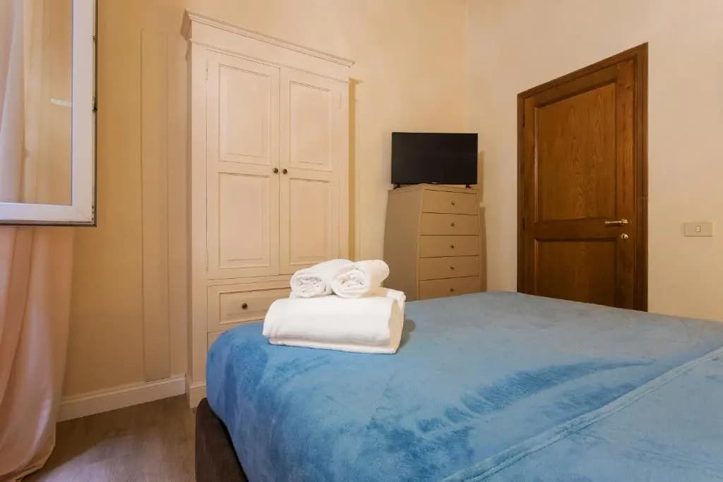 Duomo 2 Bedroom Apartment - photo 5