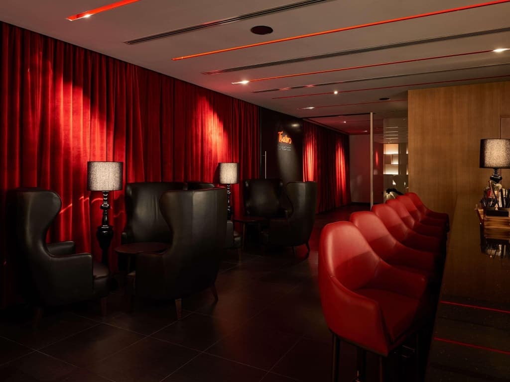 Novotel Muscat Airport Hotel - photo 14