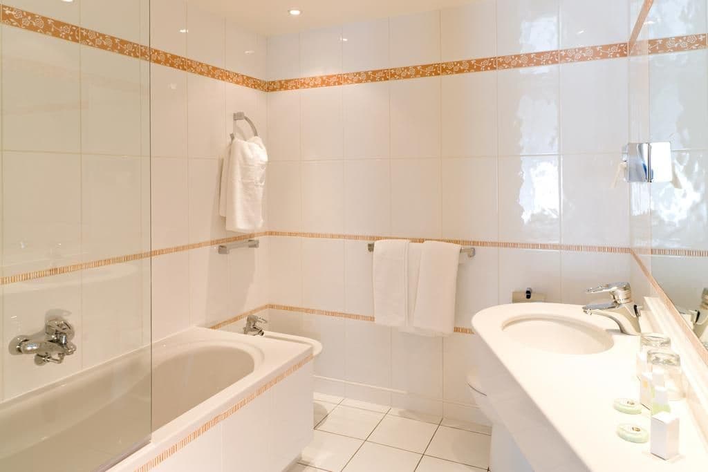 Atlantic Hotel - photo 10