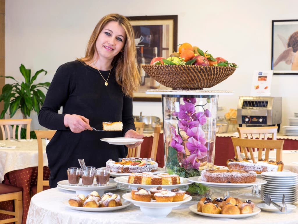 IH Hotels Firenze Business - photo 10