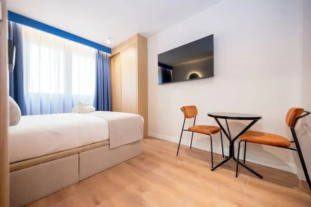 Iconic Suites - photo 4