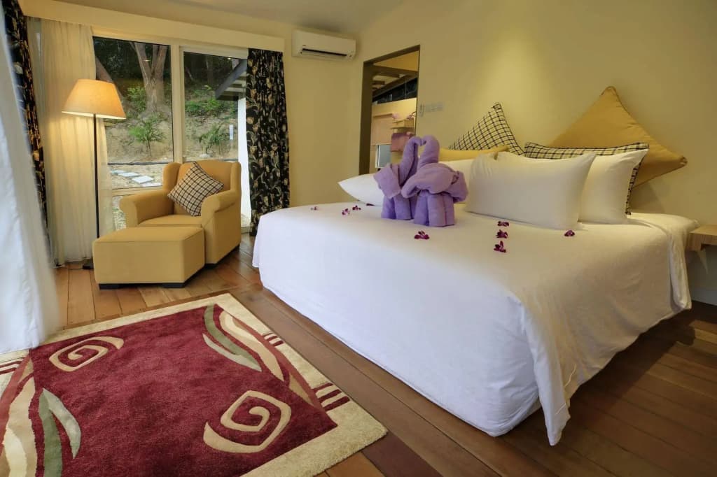 Sutera Sanctuary Lodges at Manukan Island - photo 4