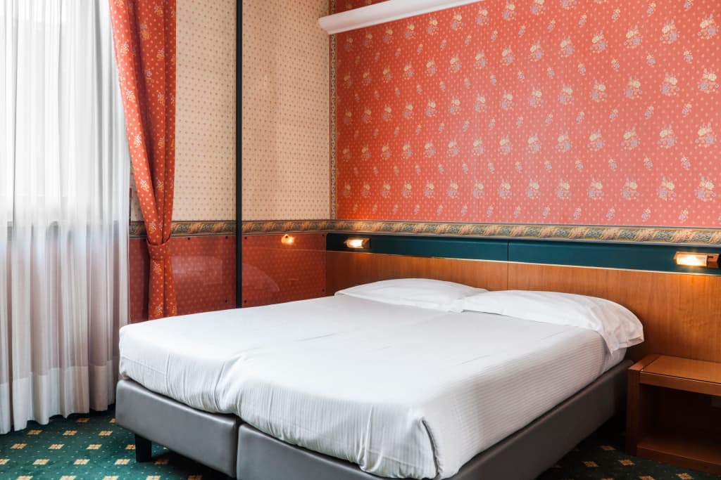 Hotel Des Etrangers - photo 4