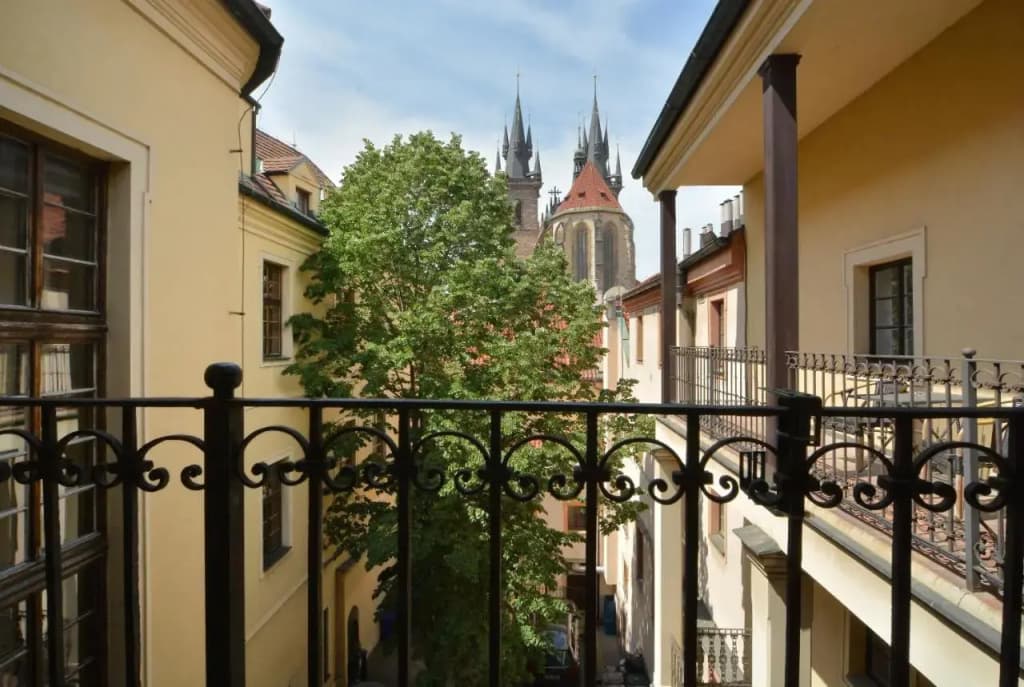 Metamorphis Hotel - photo 1